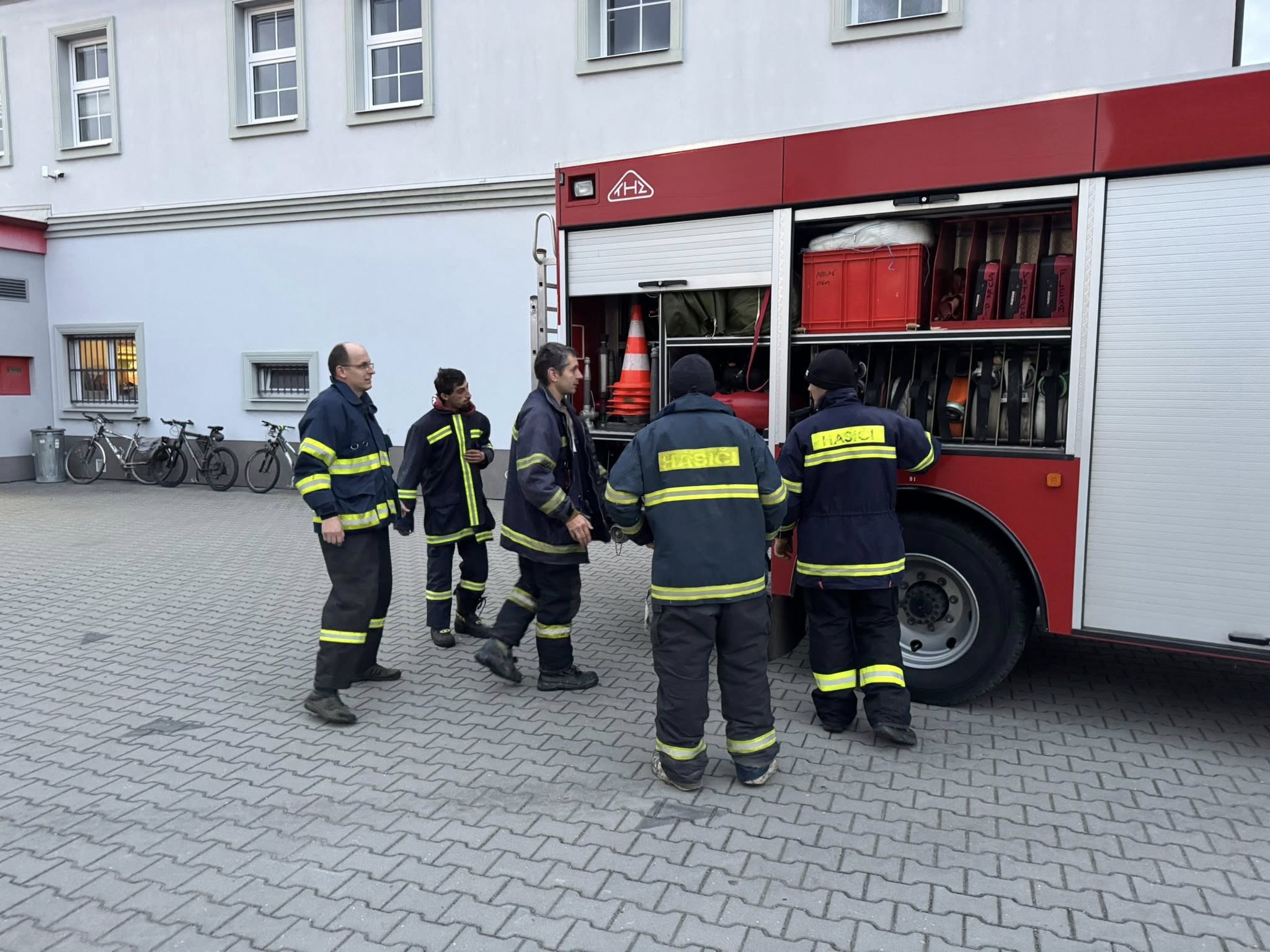 566337495_1236038535217350_3151890483353642519_n